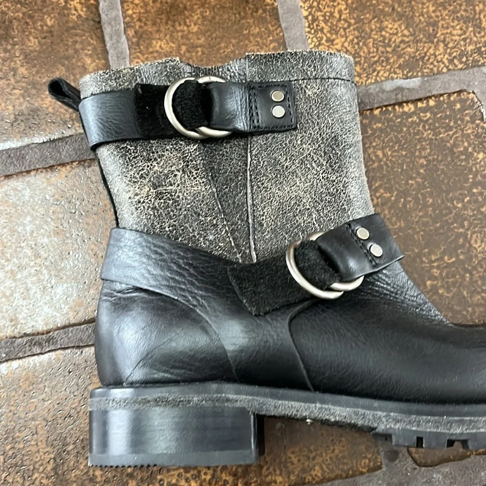 Woolrich Baltimore Distressed Harness Motorcycle Boots